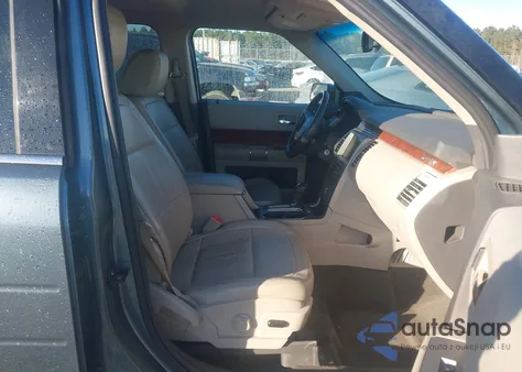 2010 Ford Flex Limited from USA, damaged, VIN 2FMHK6DT4ABA67376